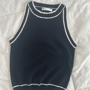 Black Sleeveless Women's Top